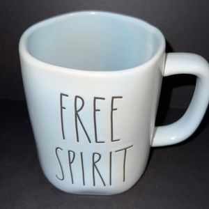 Rae Dunn “FREE SPIRIT“ pale baby blue 16oz mug-EUC-SOLD OUT